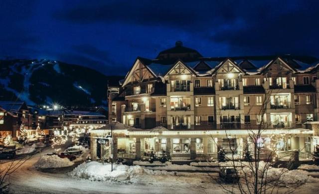 Summit Lodge Boutique Hotel Whistler