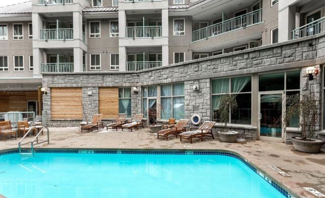 Summit Lodge Boutique Hotel Whistler