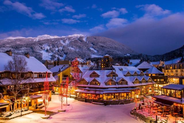 Crystal Lodge Hotel Whistler