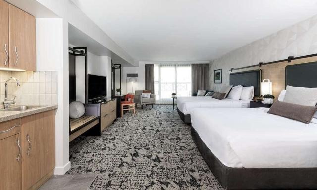 Crystal Lodge Hotel Whistler