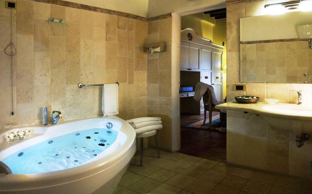 Hotel Castello di Leonina