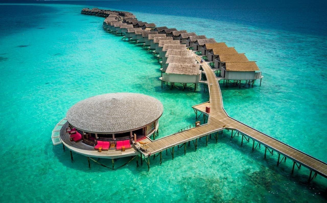 Hotel Centara Ras Fushi Resort & Spa