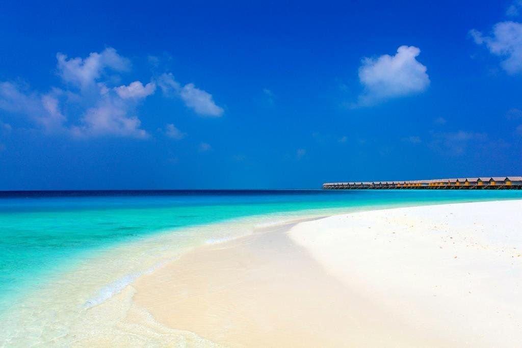 Hotel Centara Ras Fushi Resort & Spa
