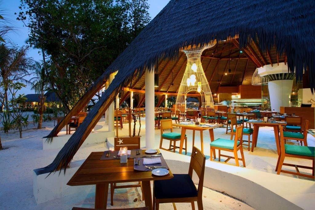 Hotel Centara Ras Fushi Resort & Spa