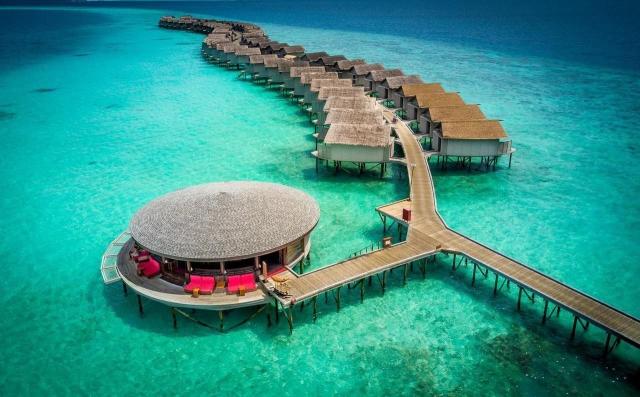 Hotel Centara Ras Fushi Resort & Spa