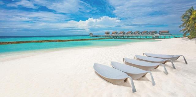 Hotel Centara Ras Fushi Resort & Spa