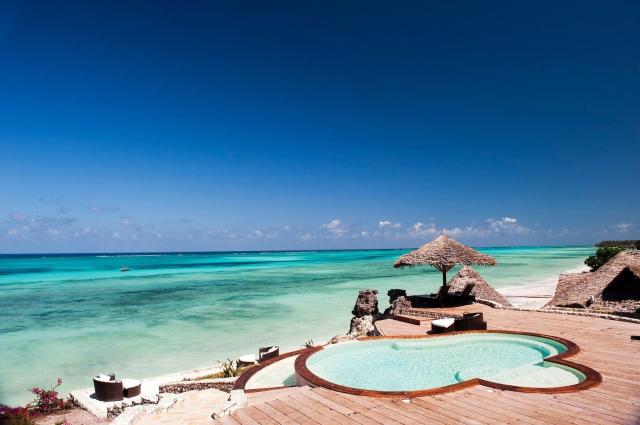 Hotel Karafuu Beach Resort