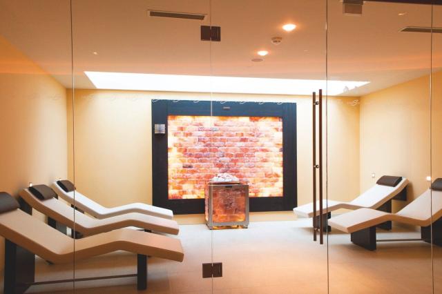 Parkhotel Hall