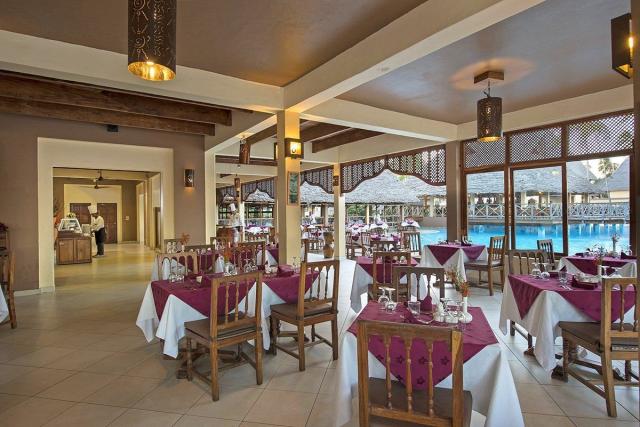 Hotel Neptune Pwani Beach Resort and Spa