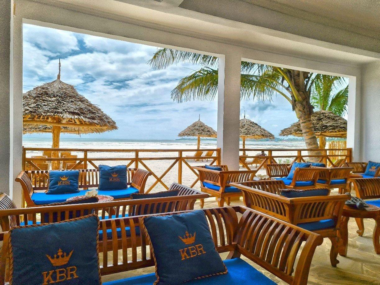 Hotel Karibu Beach Resort