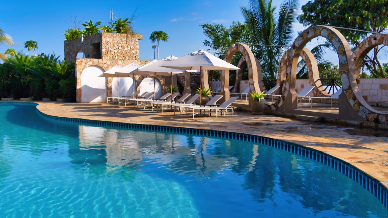 Hotel Palumbo Waves