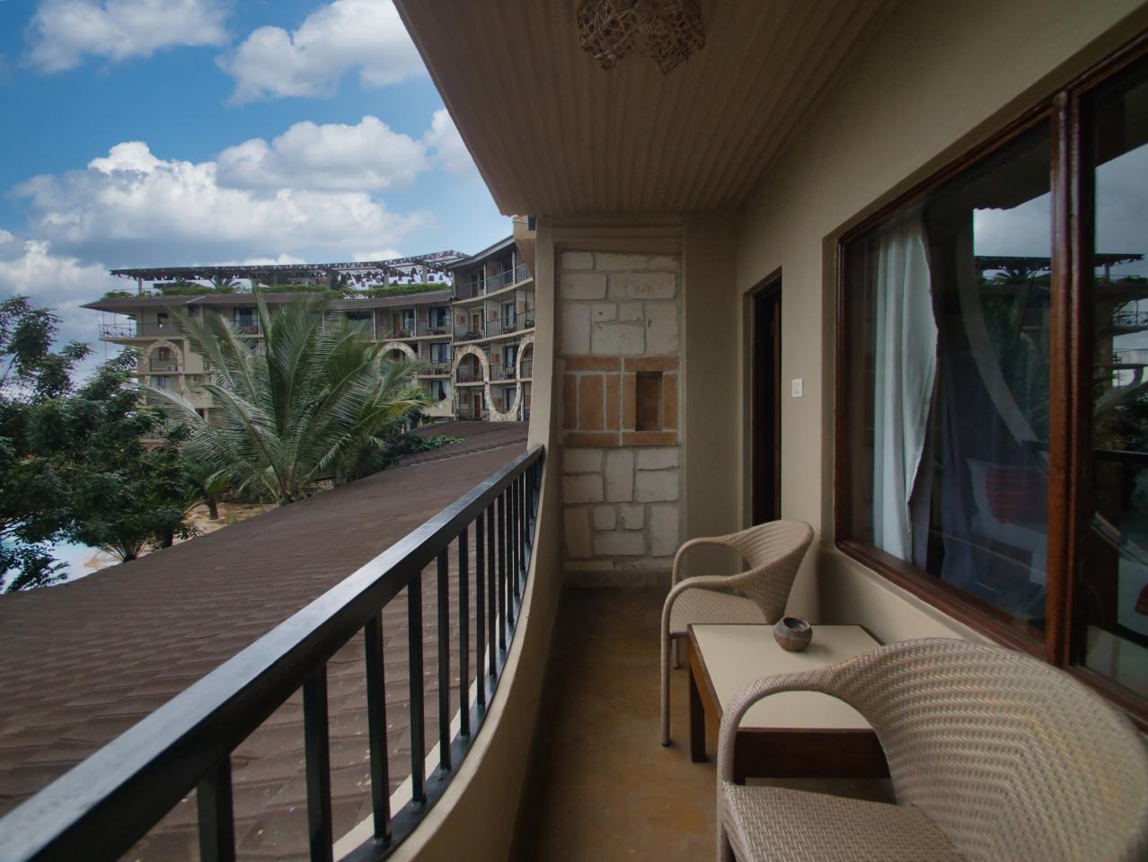 Hotel Palumbo Waves