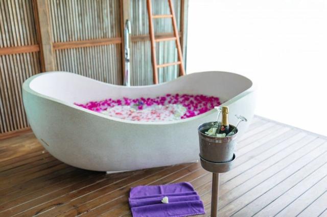 Veligandu Maldives Resort Island