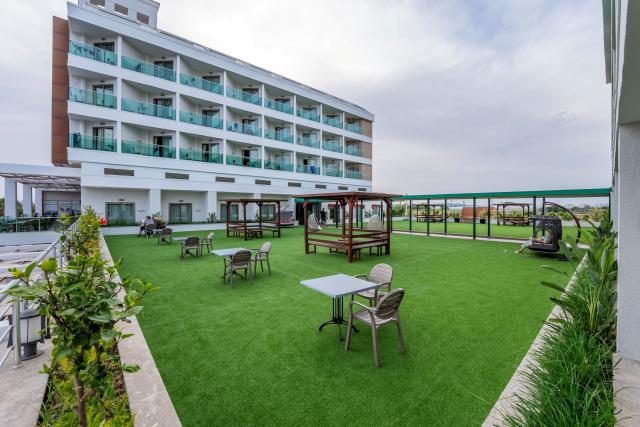 Hotel Linda Sunny Beach & Spa