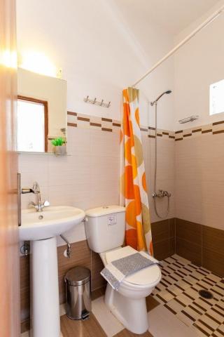 Varelis Hotel