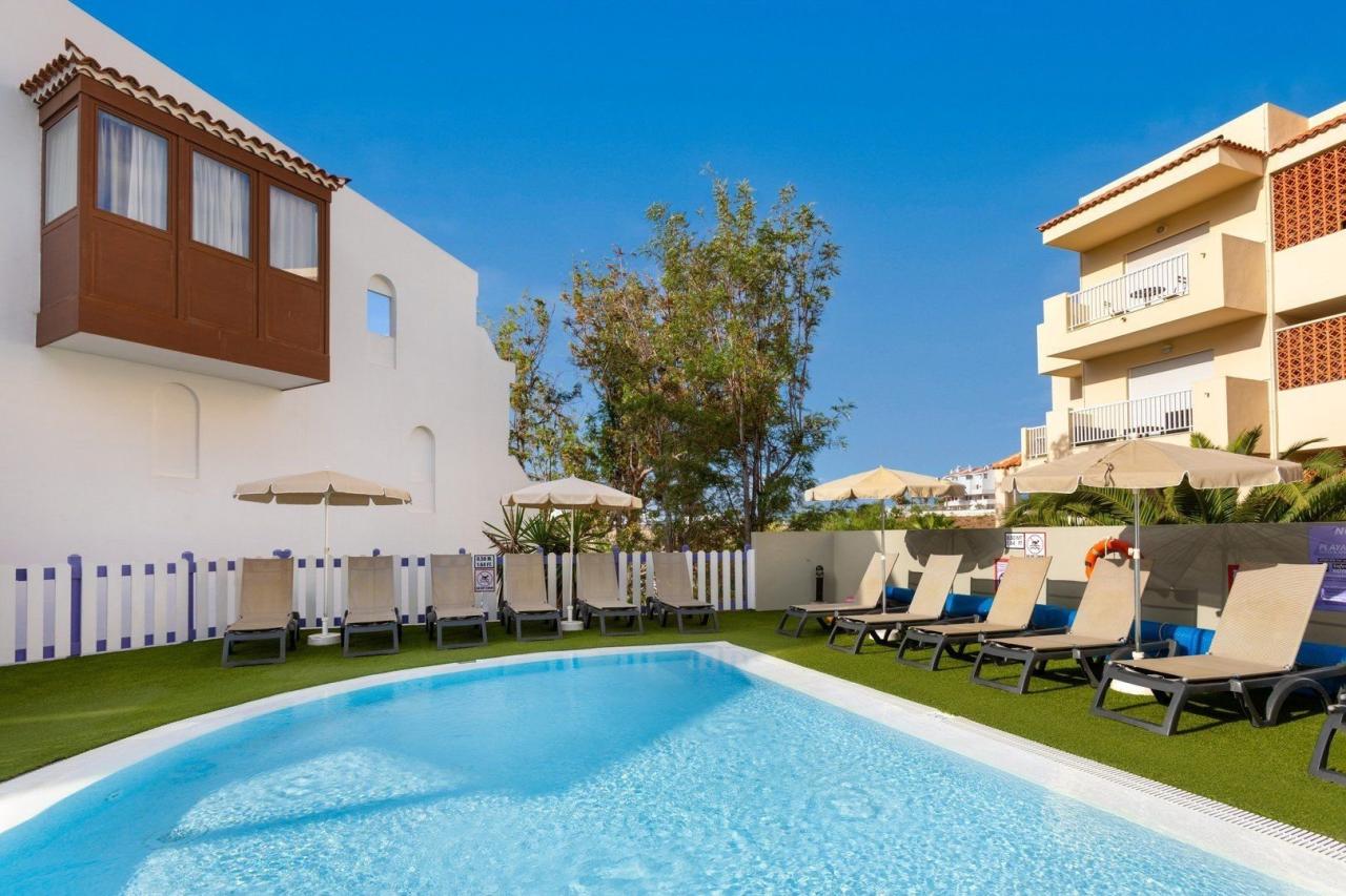 Playa Olid Suites & Apartments