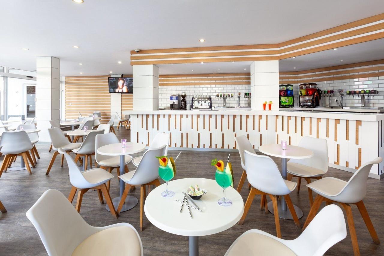 Playa Olid Suites & Apartments