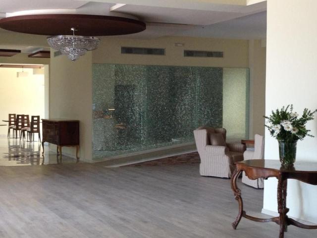 Hotel Elegance Luxury Suites