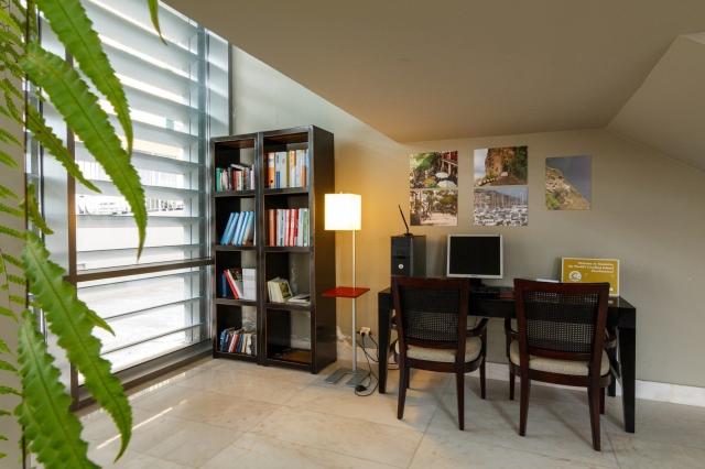 Hotel Golden Residence