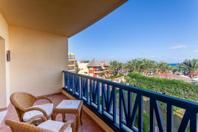 Hotel Carols Beau Rivage