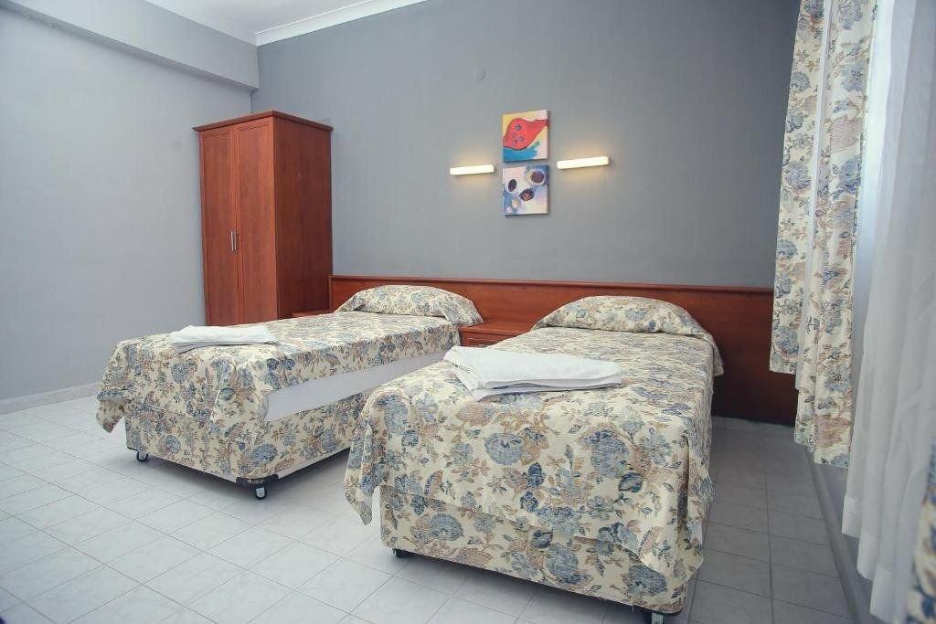The S Apart And Suites Hotel
