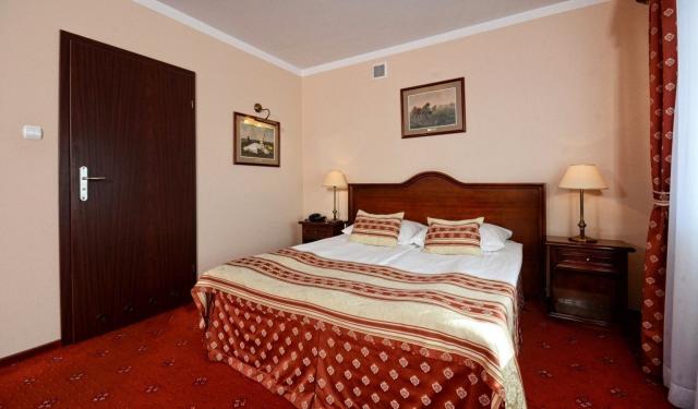 Hotel Żubrówka