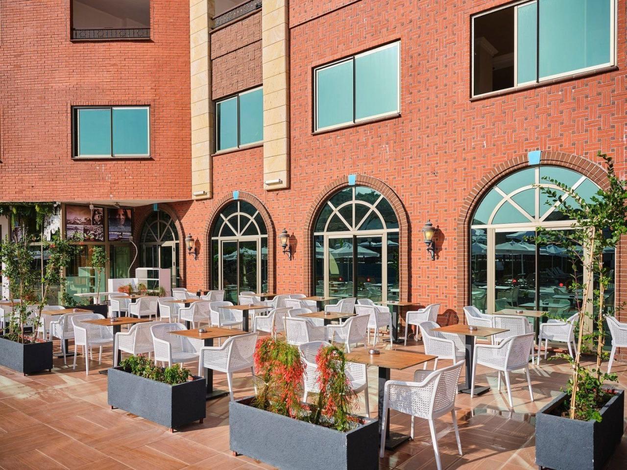Hotel Noxinn Club
