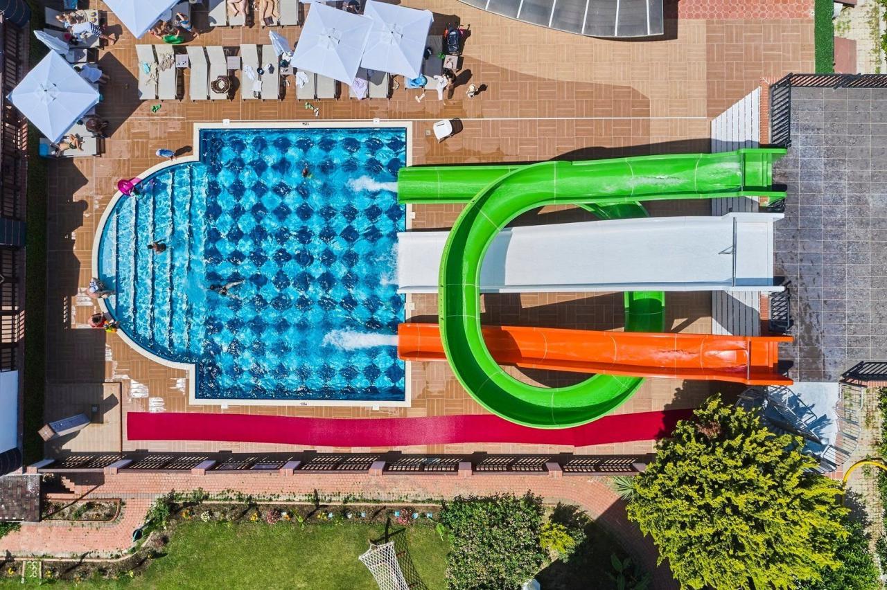 Hotel Noxinn Club