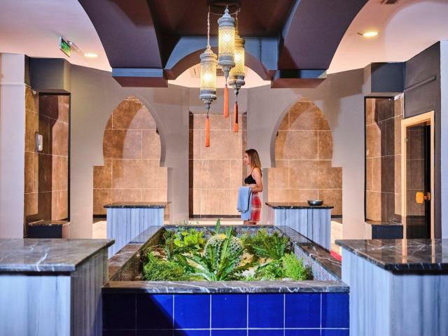 Hotel Noxinn Club