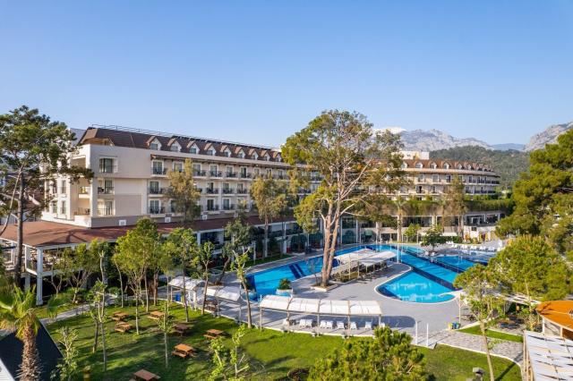 Hotel Gravel Select