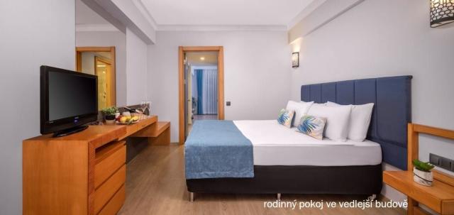 Hotel Gravel Select