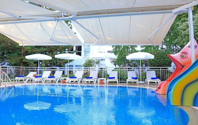 Hotel Labranda Alantur Resort
