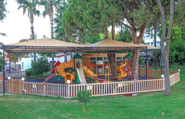 Hotel Labranda Alantur Resort