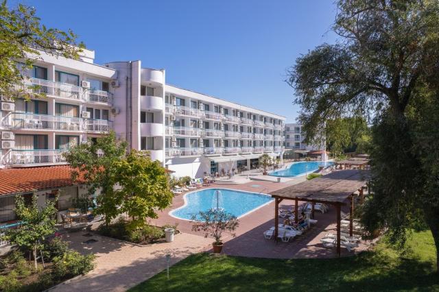 Hotel Zefir Beach