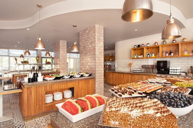 Hotel Zefir Beach
