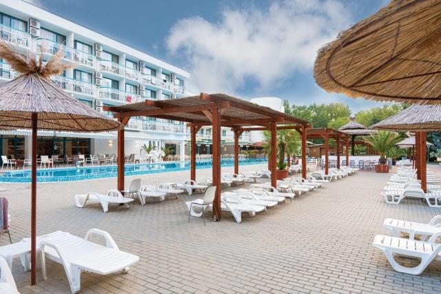 Hotel Zefir Beach
