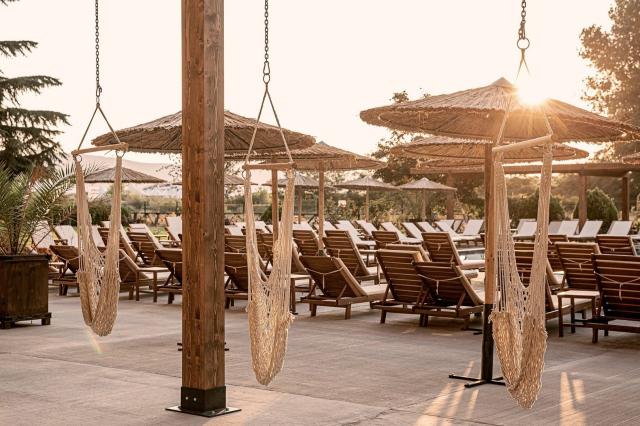 Sunny Beach Club