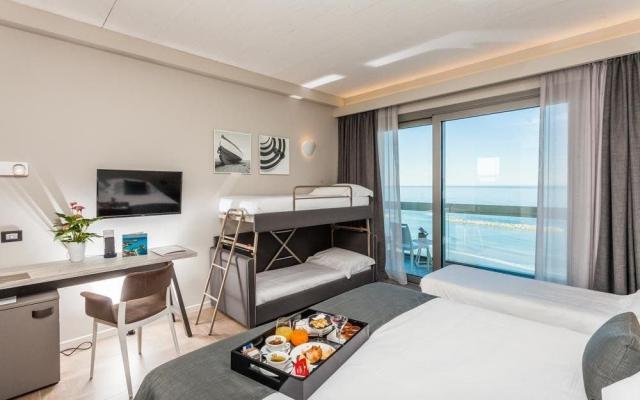 Hotel Nautilus Family