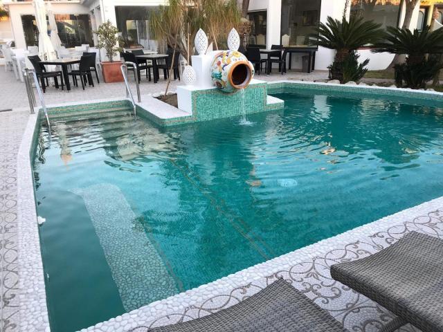 La Villa Resort & Spa