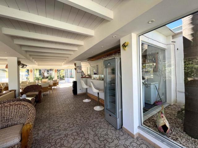 La Villa Resort & Spa
