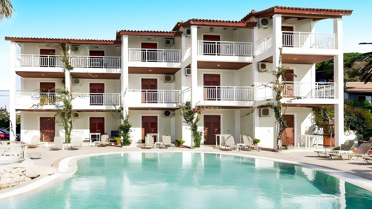 Aparthotel Korfiatis