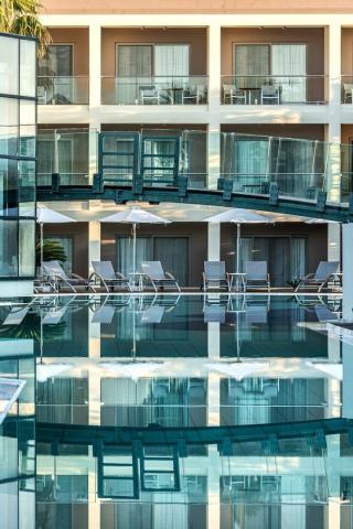 Hotel Minos Mare Royal