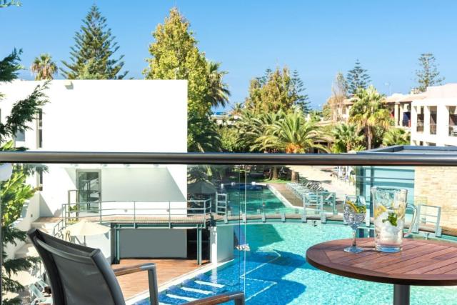 Hotel Minos Mare Royal