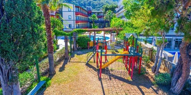 Hotel Esma Clove and Spa /ex. Sumela Garden/