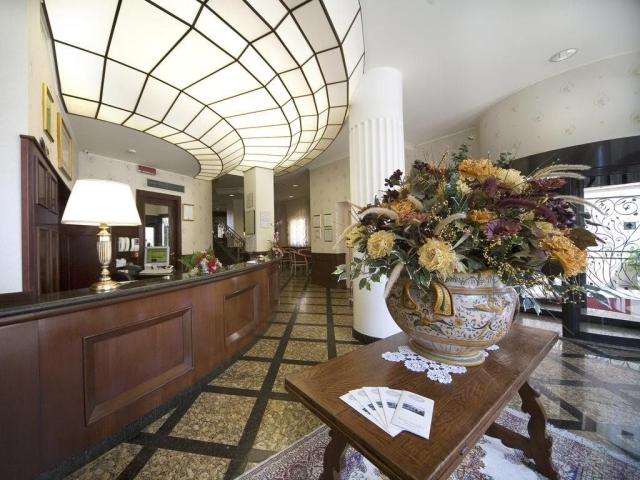 Hotel President