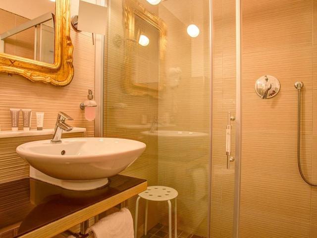 Hotel Ferretti Beach