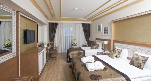 Hotel Diamond Excellence Resort and Spa /ex.Crystal Palace Luxu