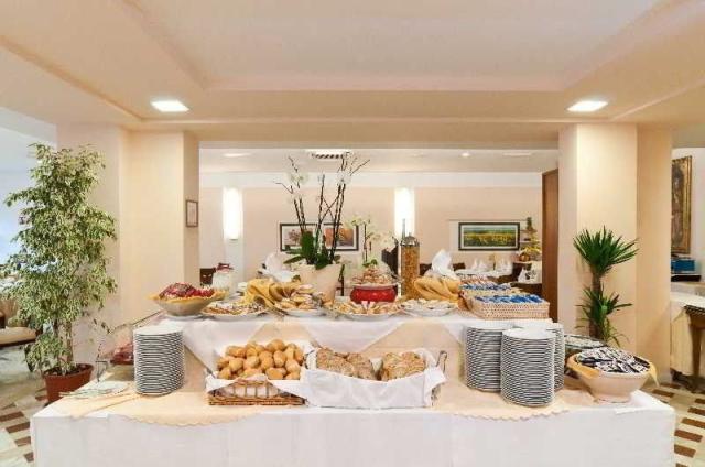 Versilia Palace Hotel