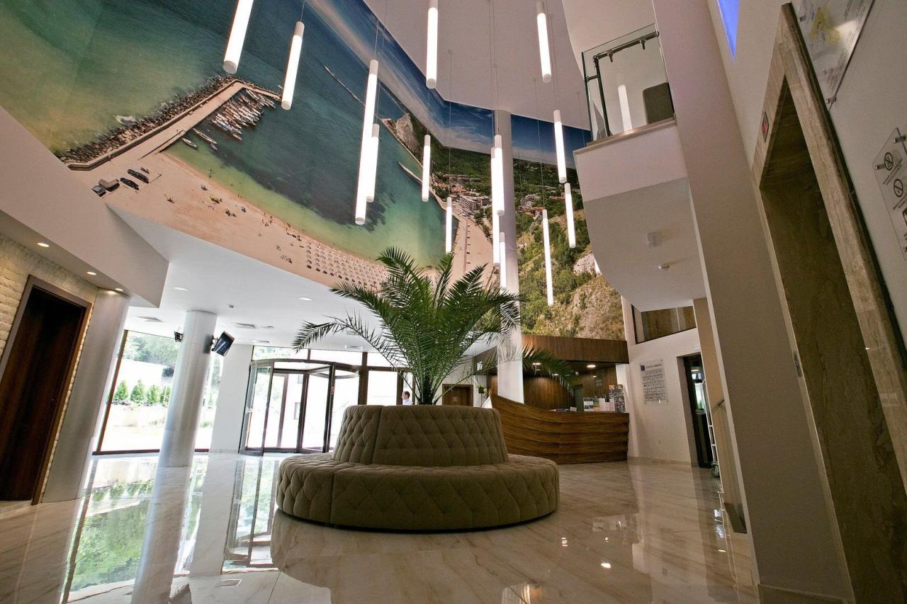 Royal Grand hotel & Spa