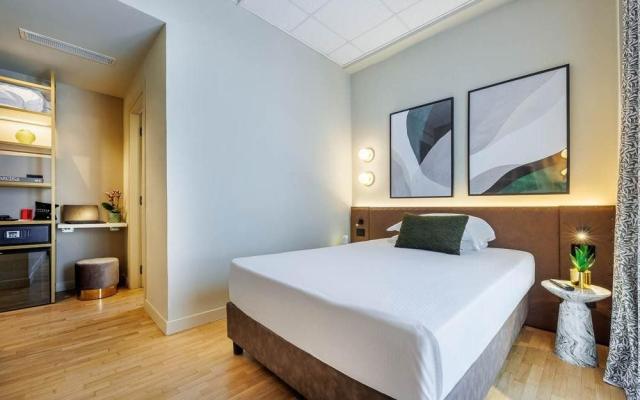 Hotel Charlie